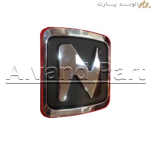 لوگو جلو پنجره زوتی